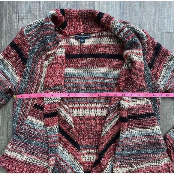 American Eagle Striped Waterfall Sweater Cardigan Size S Burgundy Pink Women’s - Picture 12 of 16